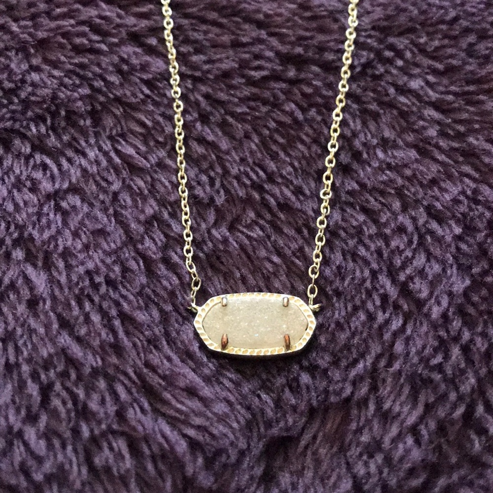 Kendra Scott Necklace